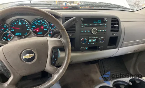 2013 Chevrolet Silverado C1500 Lt from USA, damaged, VIN 3GCPCSE07DG292435